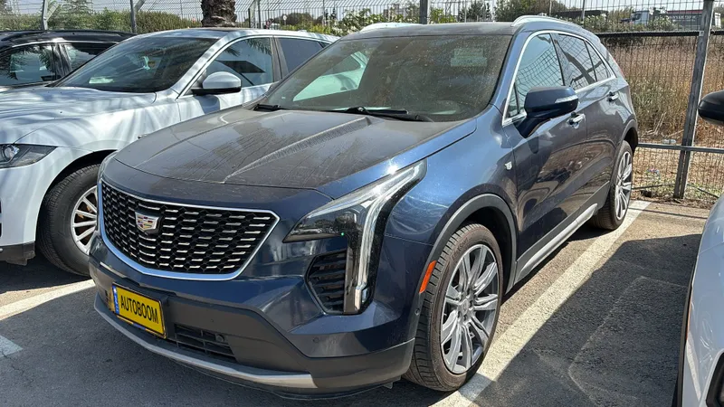 קאדילק XT4 יד 2 רכב, 2021