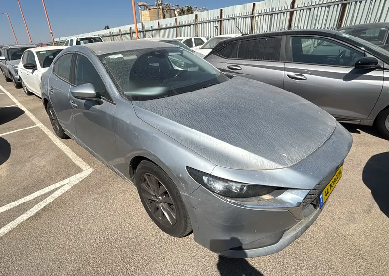 Mazda 3 2nd hand, 2021