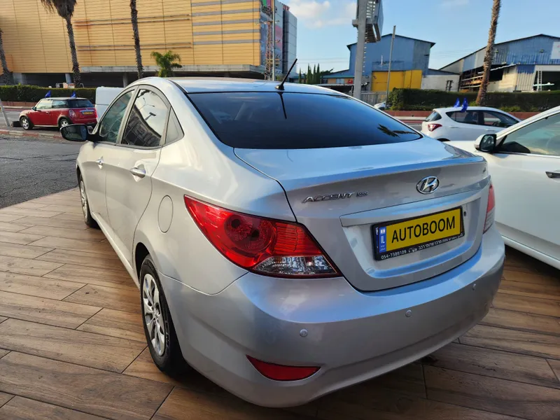 Hyundai i25 с пробегом, 2017, частная рука