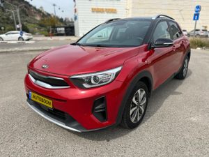 Kia Stonic, 2021, фото