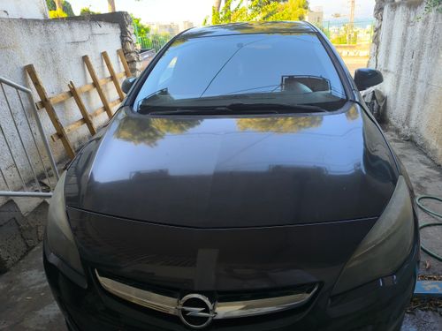 Opel Astra 2nd hand, 2013, private hand