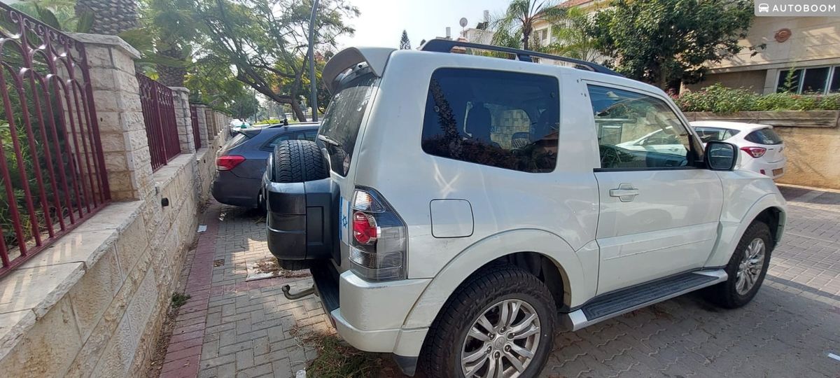 Mitsubishi Pajero с пробегом, 2017, частная