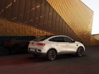 רנו ארקנה 2023. מרכב, צורה. SUV קופה, 1 דור, שדרוג
