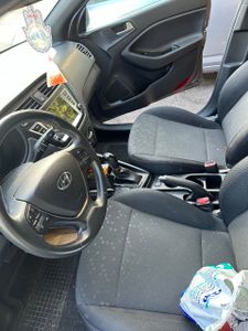 Hyundai i20, 2021, фото