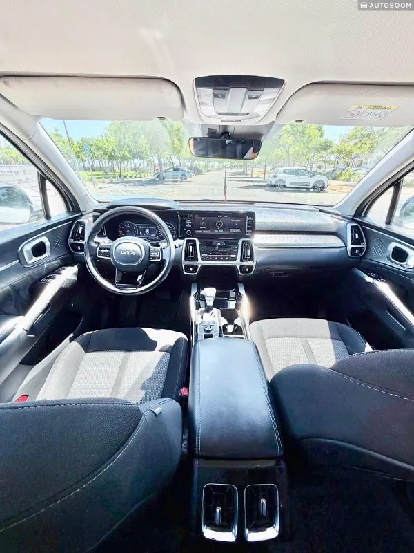 Kia Sorento 2nd hand, 2023