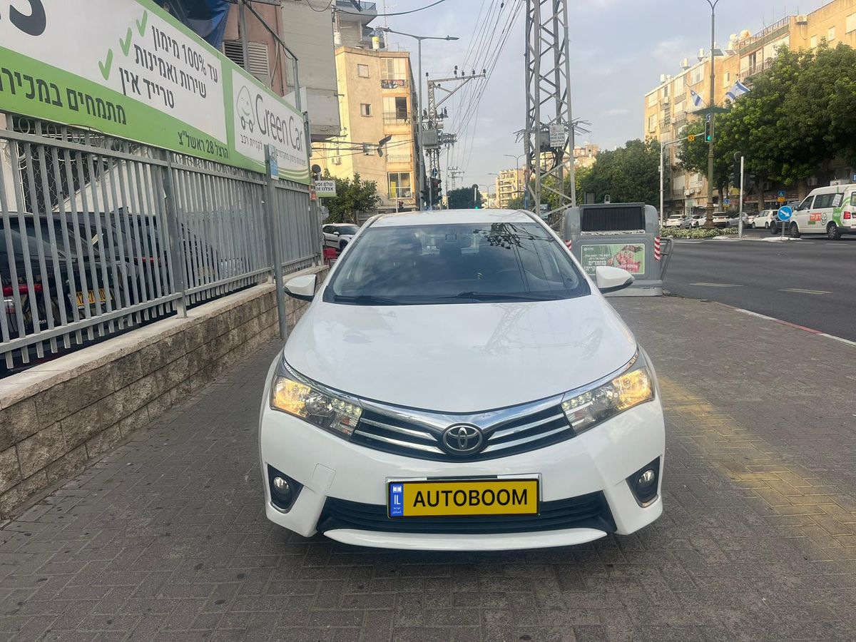 Toyota Corolla 2ème main, 2014, main privée