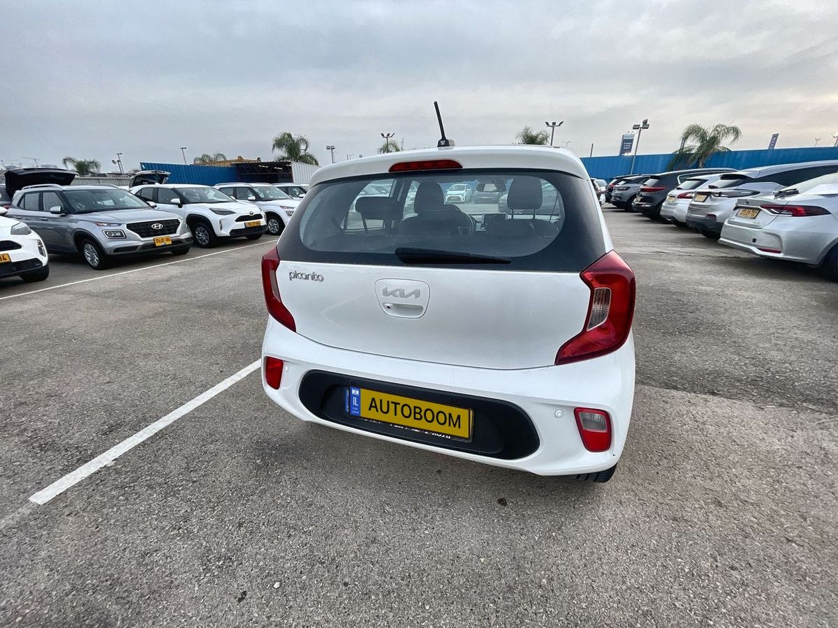 Kia Picanto 2nd hand, 2022, private hand