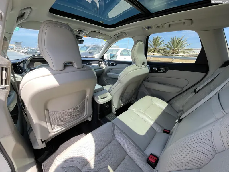 וולוו XC60 יד 2 רכב, 2018, פרטי