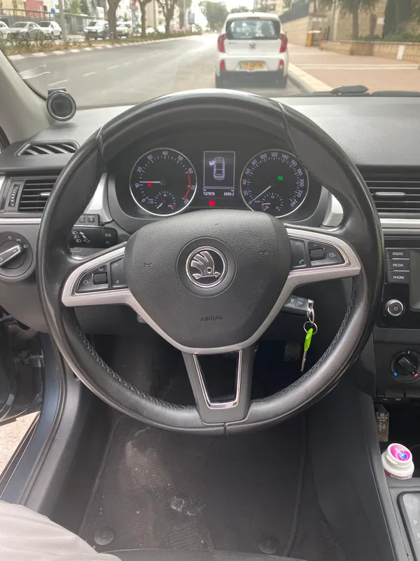 Škoda Rapid 2ème main, 2017, main privée