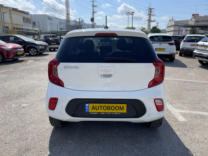 Kia Picanto 2nd hand, 2022, private hand