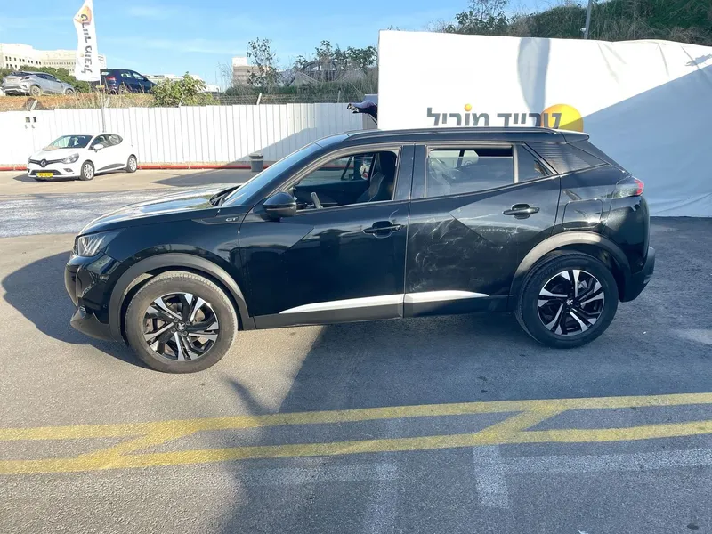 Peugeot 2008 2nd hand, 2021, private hand