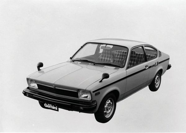 איסוזו ג'מיני 1974. מרכב, צורה. קופה, 1 דור