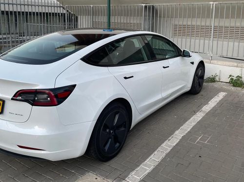 Tesla Model 3 с пробегом, 2022, частная рука