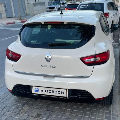 Renault Clio 2nd hand, 2016, private hand