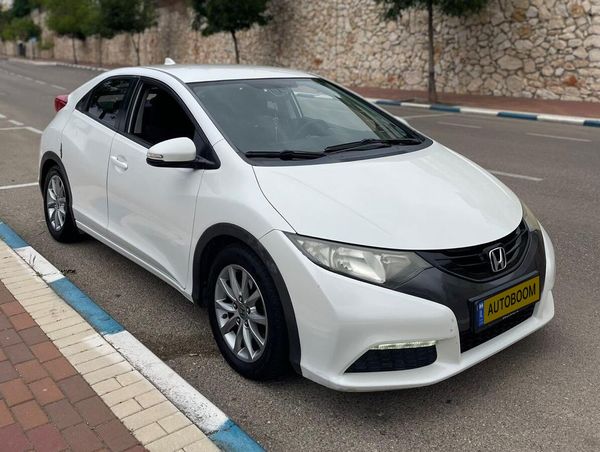 Honda Civic 2nd hand, 2013, private hand