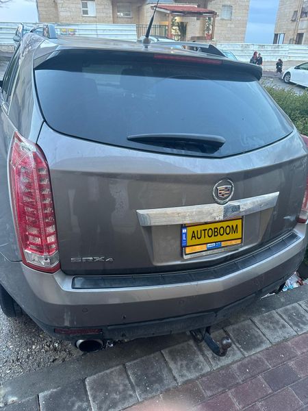 Cadillac SRX с пробегом, 2011, частная рука