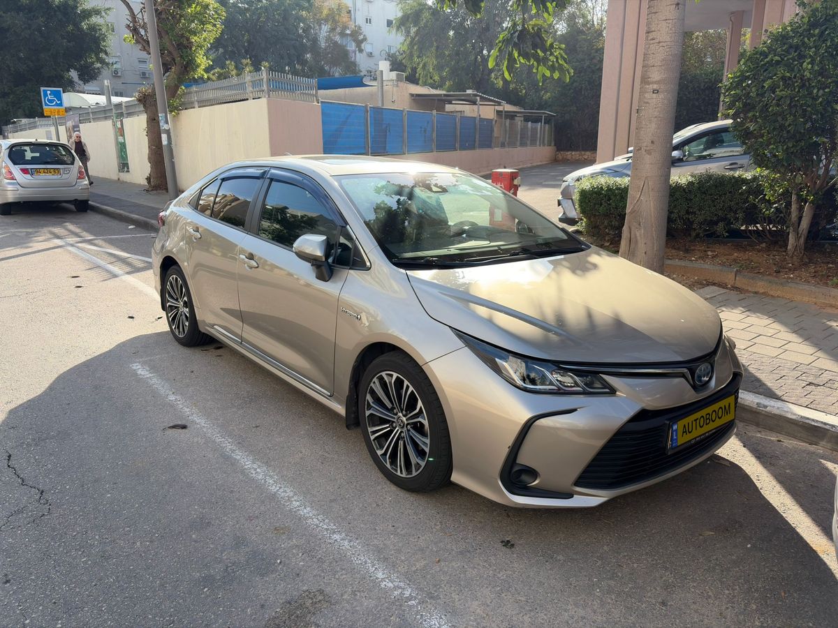 טויוטה קורולה יד 2 רכב, 2021, פרטי