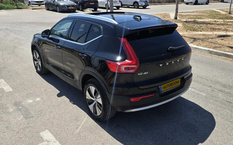 וולוו XC40 יד 2 רכב, 2023, פרטי