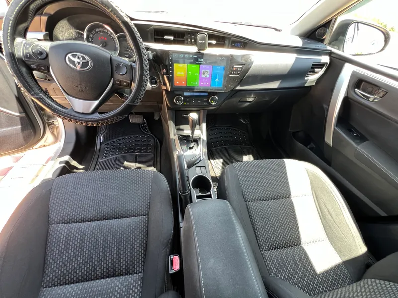 Toyota Corolla с пробегом, 2015, частная рука