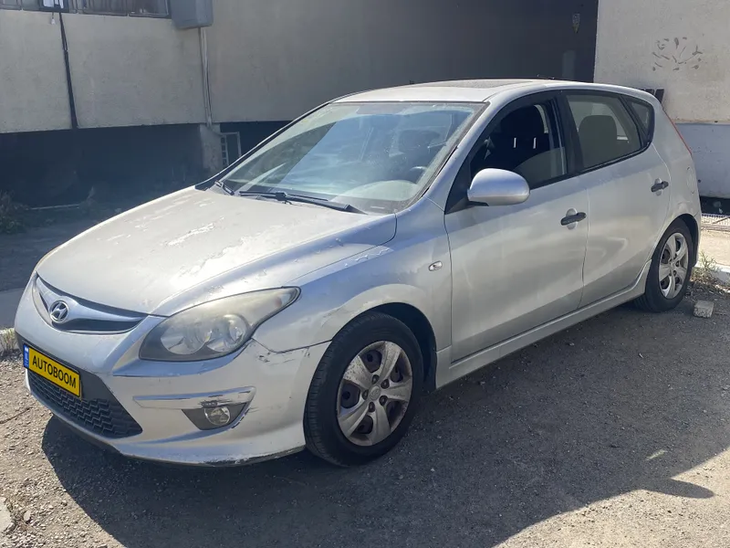 Hyundai i30 2nd hand, 2011, private hand