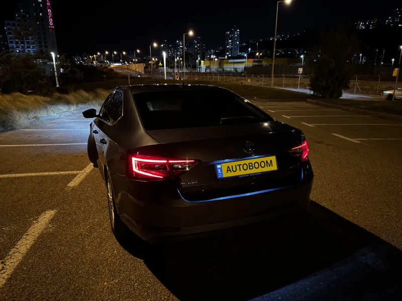 Skoda Superb с пробегом, 2018, частная рука