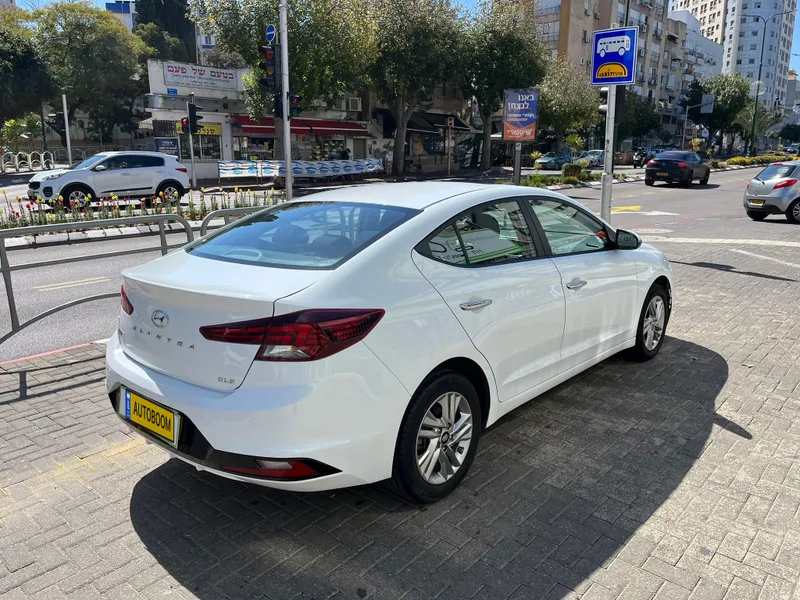 Hyundai Elantra 2ème main, 2020, main privée
