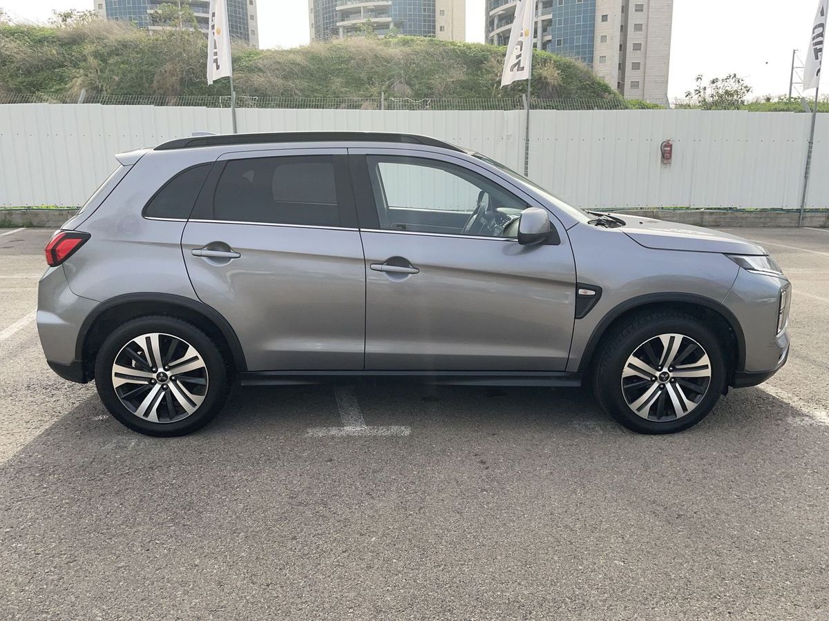 Mitsubishi ASX с пробегом, 2020
