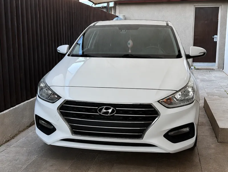 Hyundai Accent 2nd hand, 2019, private