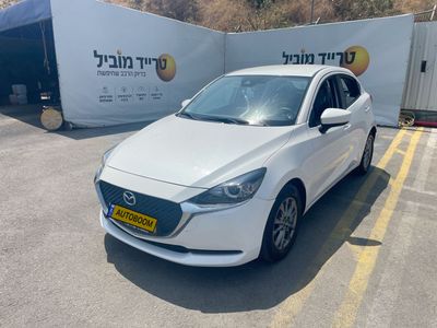 Mazda 2 с пробегом, 2022