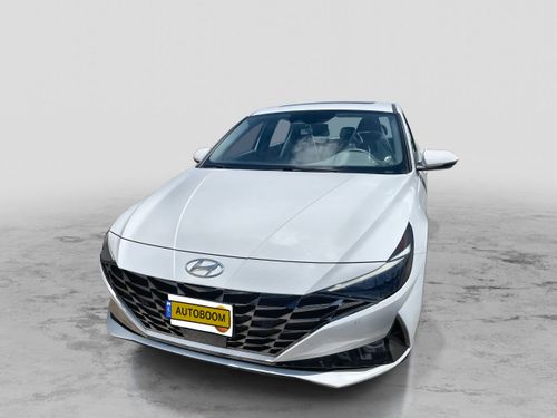 Hyundai Elantra, 2022, фото