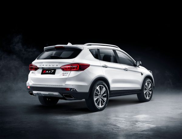 دونغ فينغ AX7 2015. الهيكل، المظهر الخارجي. SUV ٥ أبواب, 1 الجيل