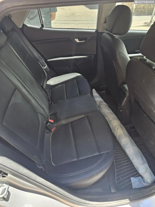 Kia Stonic 2nd hand, 2023, private