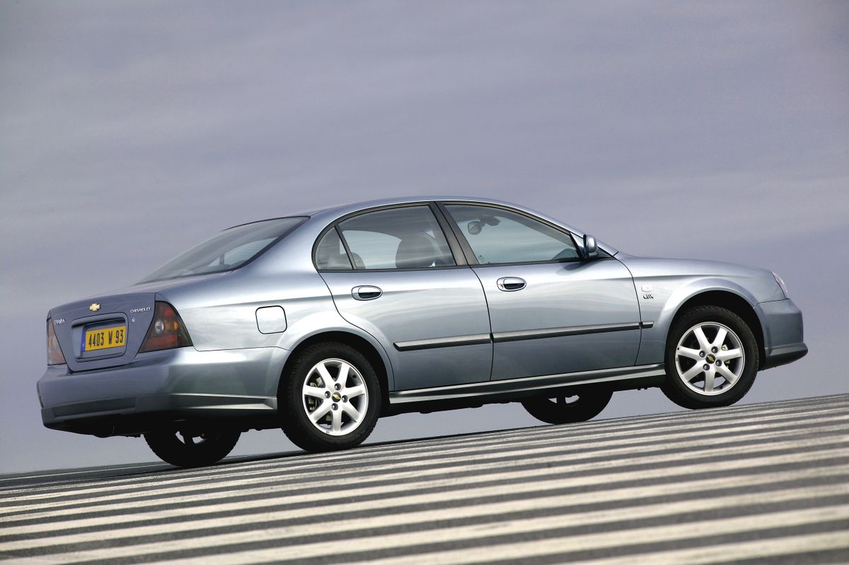 Chevrolet Evanda 2004. Carrosserie, extérieur. Berline, 1 génération