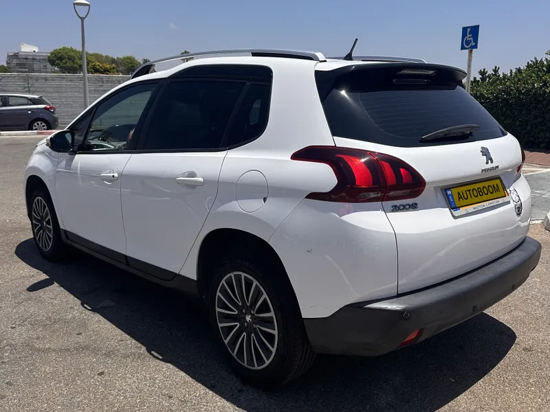 Peugeot 2008 с пробегом, 2018, частная рука