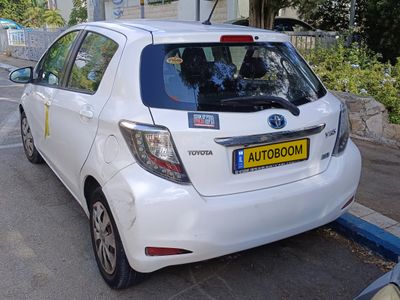 Toyota Yaris 2ème main, 2013, main privée