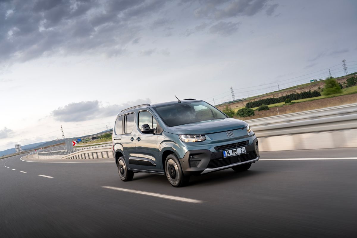 Fiat Doblo 2023. Кузов. Компактвэн, 3 поколение, рестайлинг 1