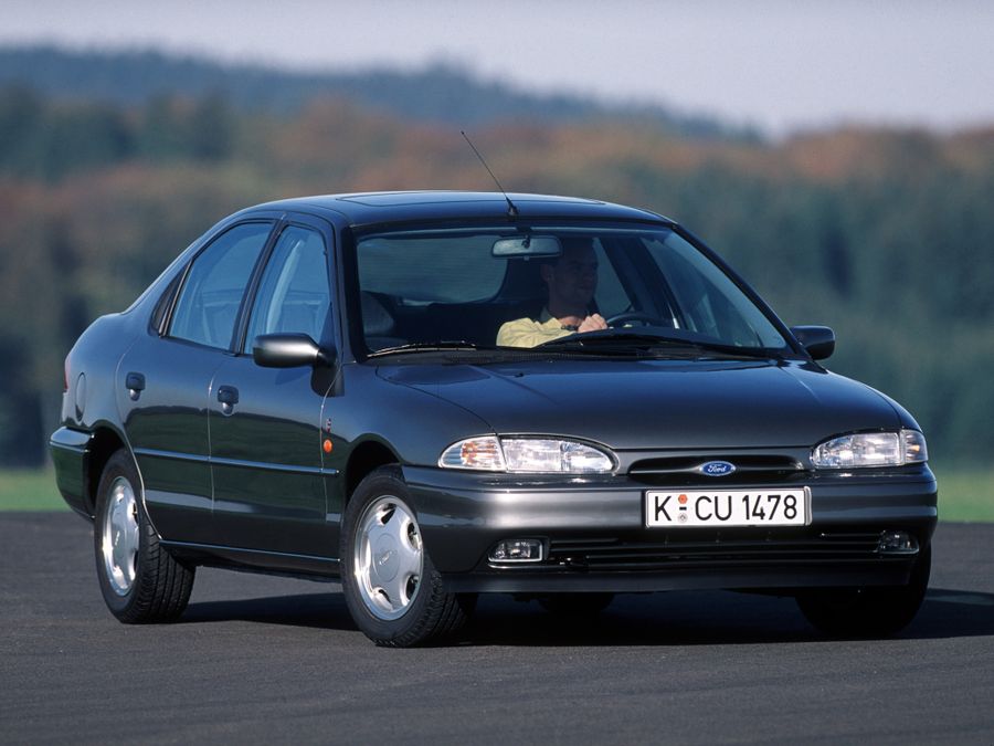 פורד מונדאו 1993. מרכב, צורה. ליפטבק, 1 דור