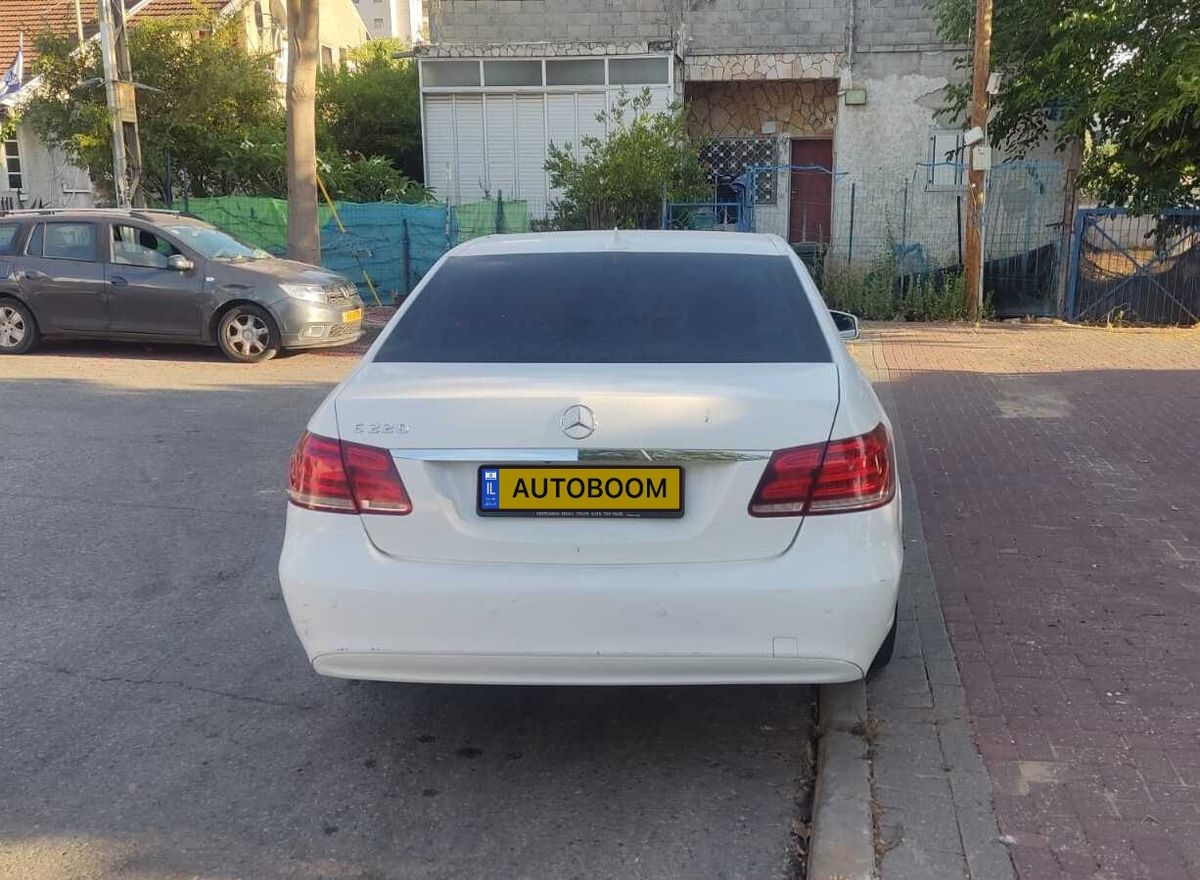מרצדס E-Class יד 2 רכב, 2014, פרטי
