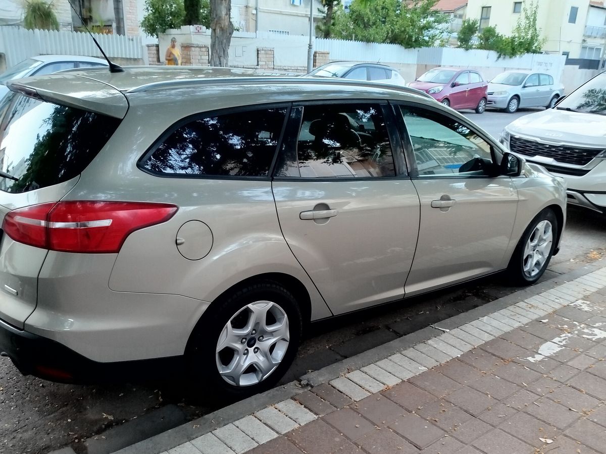 Ford Focus с пробегом, 2017, частная рука