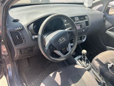Kia Rio 2nd hand, 2013, private hand