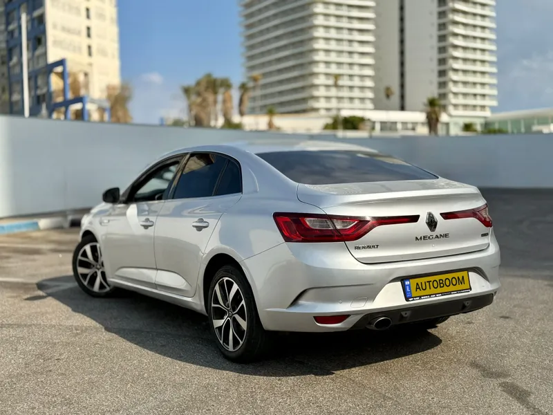 Renault Megane 2ème main, 2018, main privée