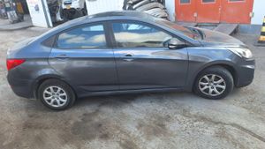 Hyundai i25, 2012, фото