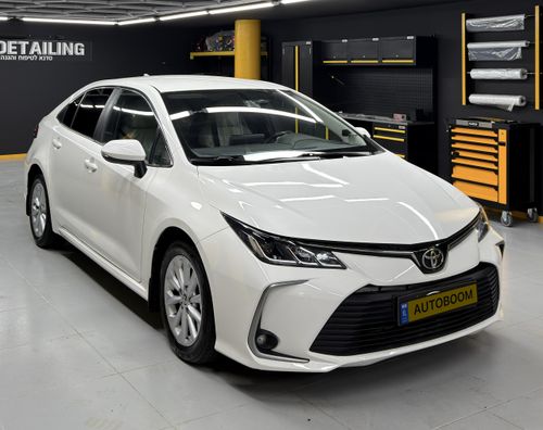 Toyota Corolla, 2023, photo
