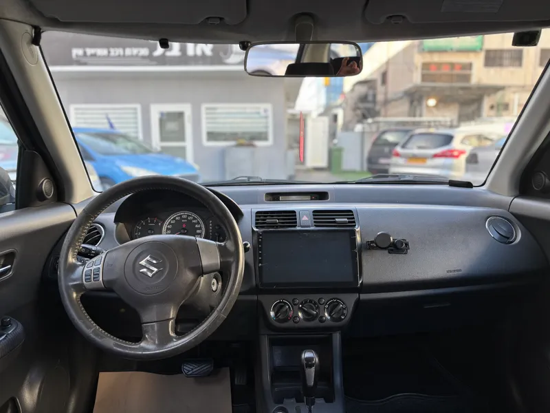 Suzuki Swift 2nd hand, 2009