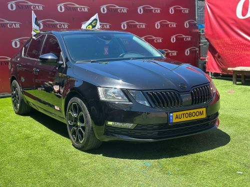 Škoda Octavia, 2019, photo