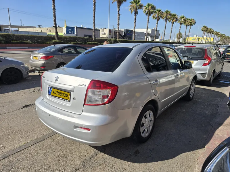 סוזוקי SX4 יד 2 רכב, 2012, פרטי