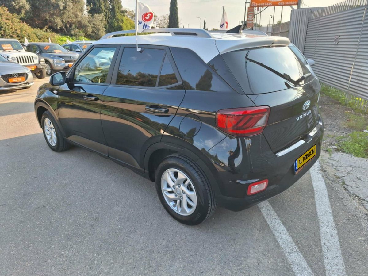 Hyundai Venue 2nd hand, 2021, private hand
