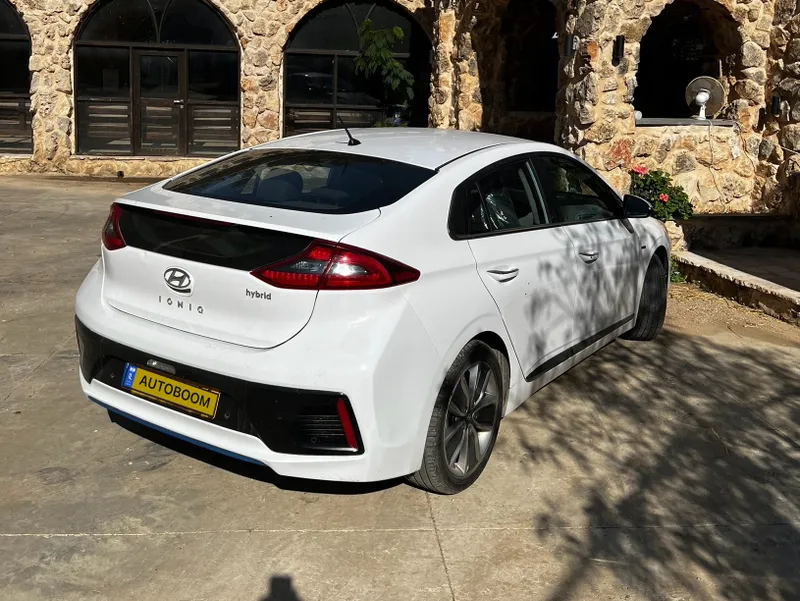 Hyundai IONIQ 2nd hand, 2017, private hand