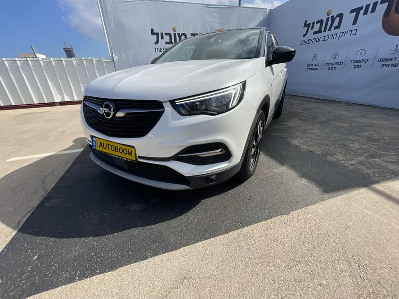 Opel Grandland 2nd hand, 2021