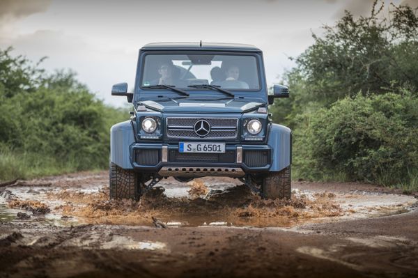 Мерседес-Бенц Майбах G650 Landaulet 2017. Кузов, экстерьер. Внедорожник открытый, 1 поколение